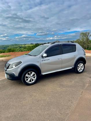 RENAULT SANDERO 1.6 STEPWAY 16V FLEX 4P MANUAL